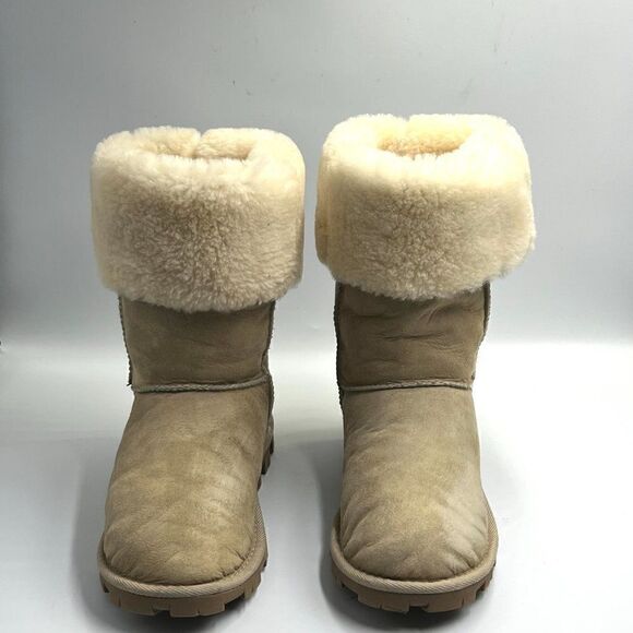 UGG Essential Tall - Size: 6 - Picture 8 of 11